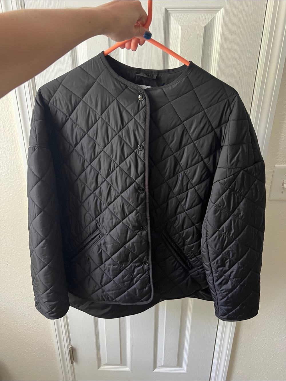 Aritzia Black Quilted Women’s Jacket